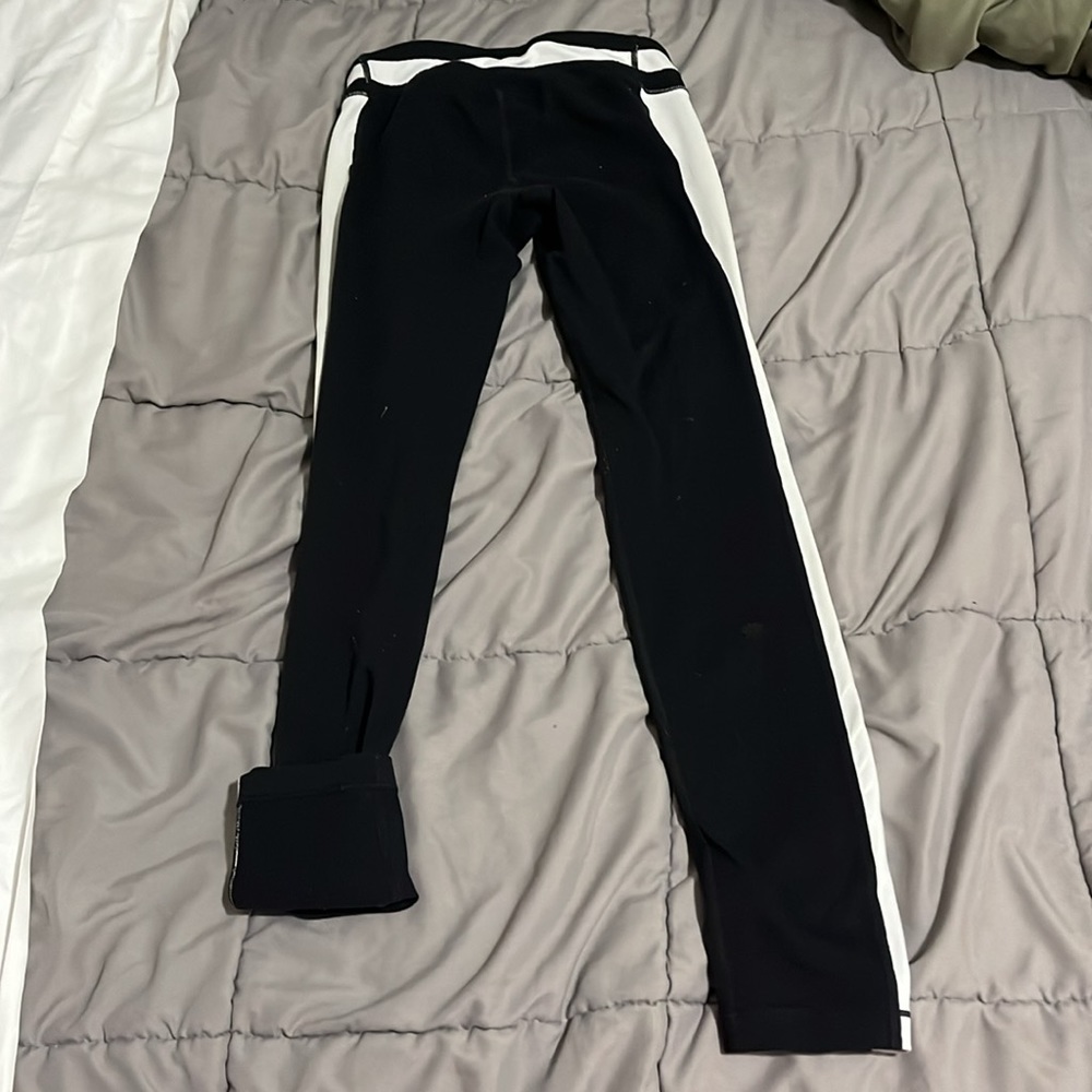 Athleta Girl black and white leggings